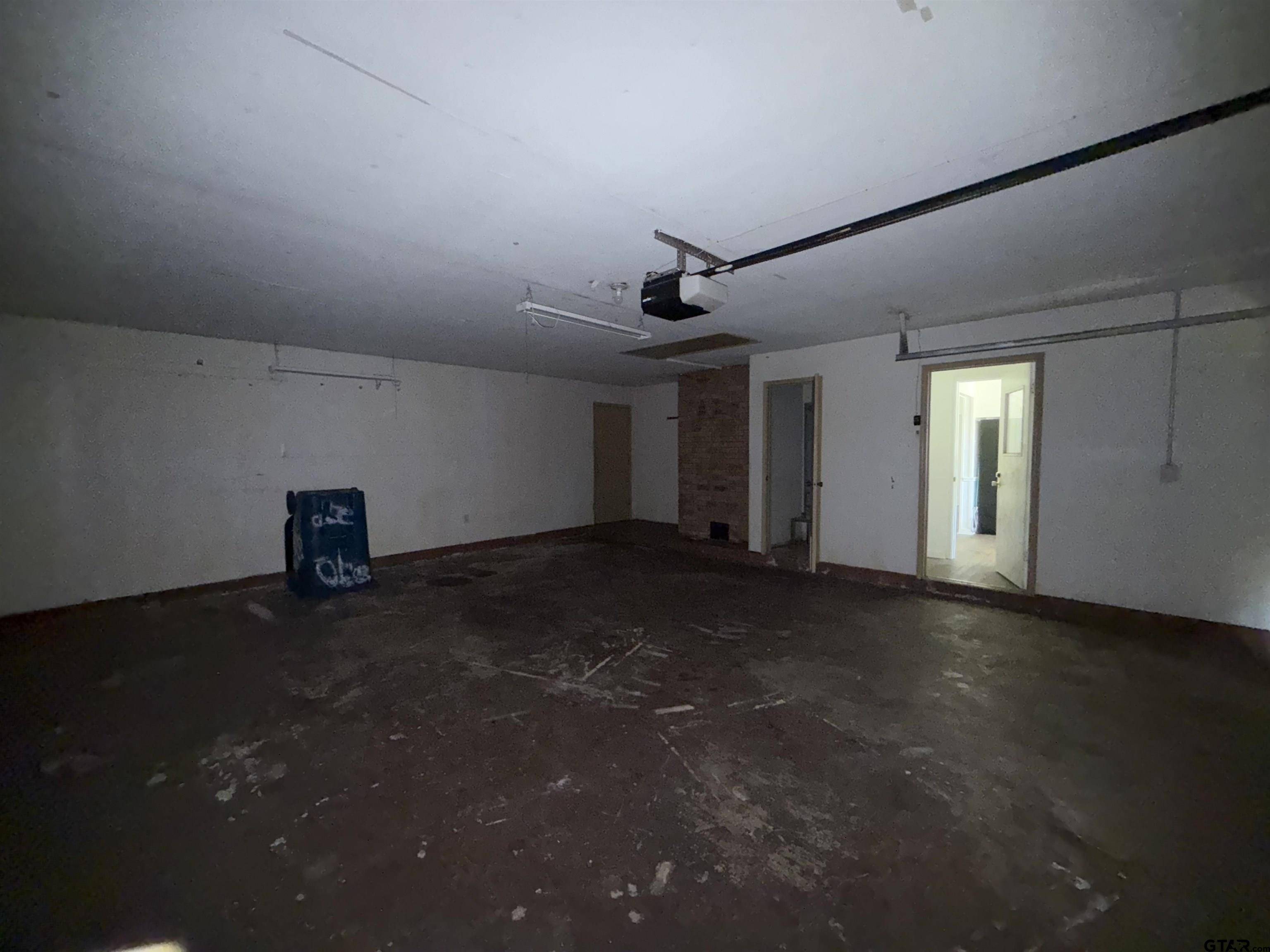 Hawkins, TX 75765,290 Dickard Street