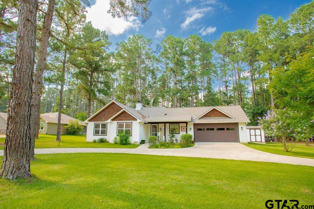 Holly Lake Ranch, TX 75765,711 N Green Meadow Trail
