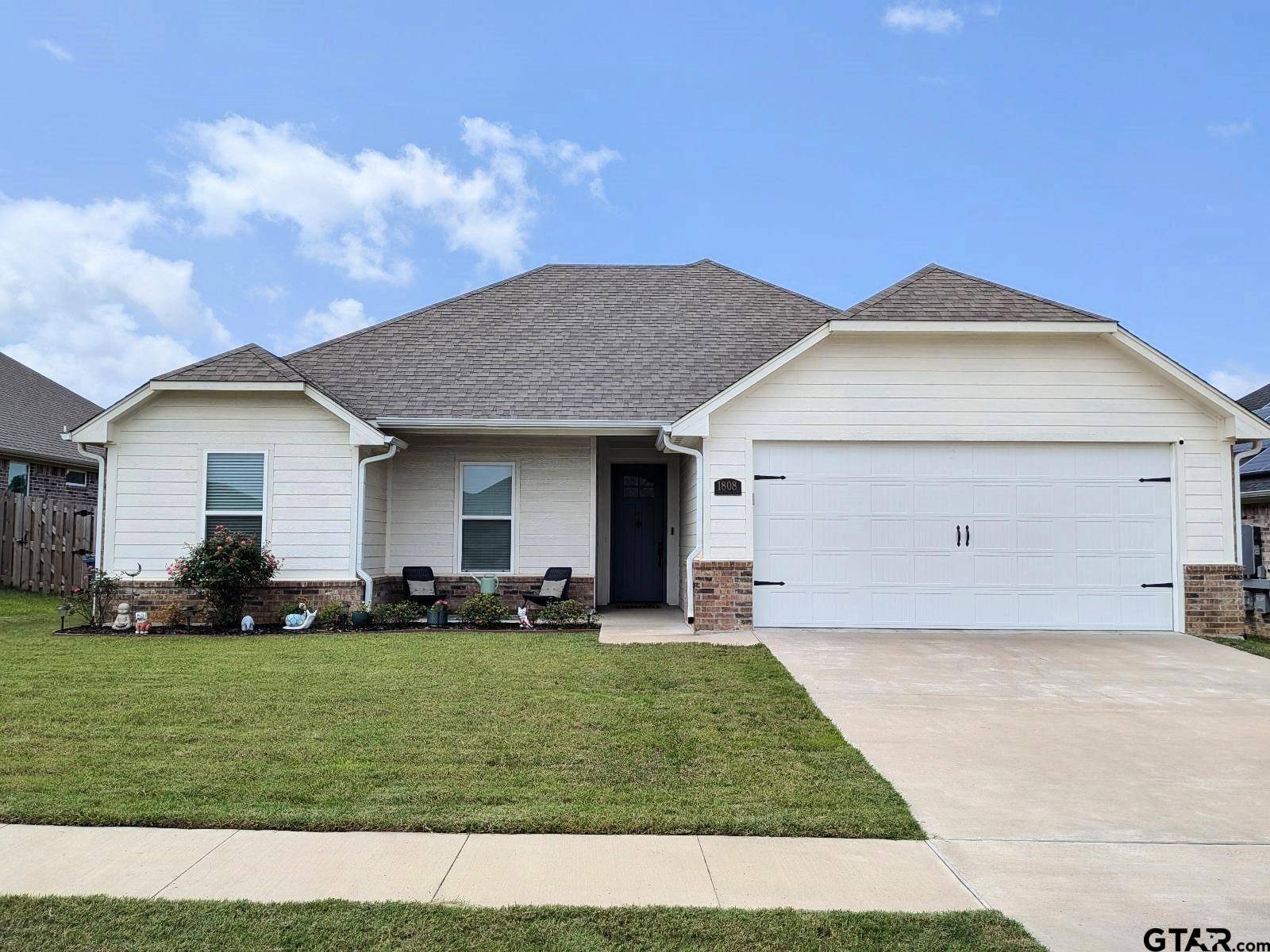 Whitehouse, TX 75791,1808 Forestdale Blvd