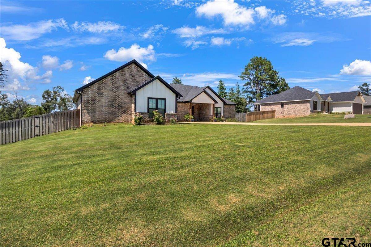 Lindale, TX 75771,18329 Timber Oaks Dr