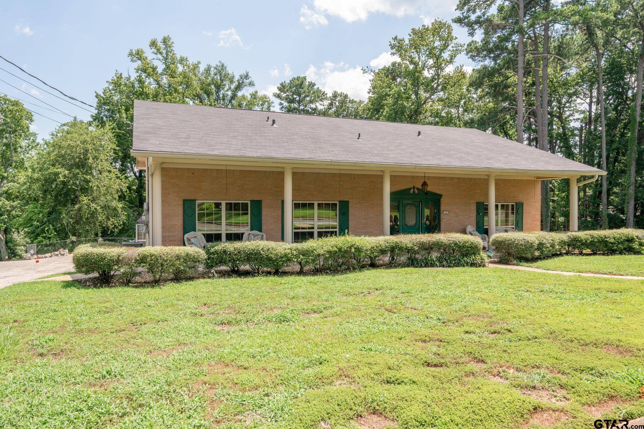 Longview, TX 75602,404 W Terrace Dr