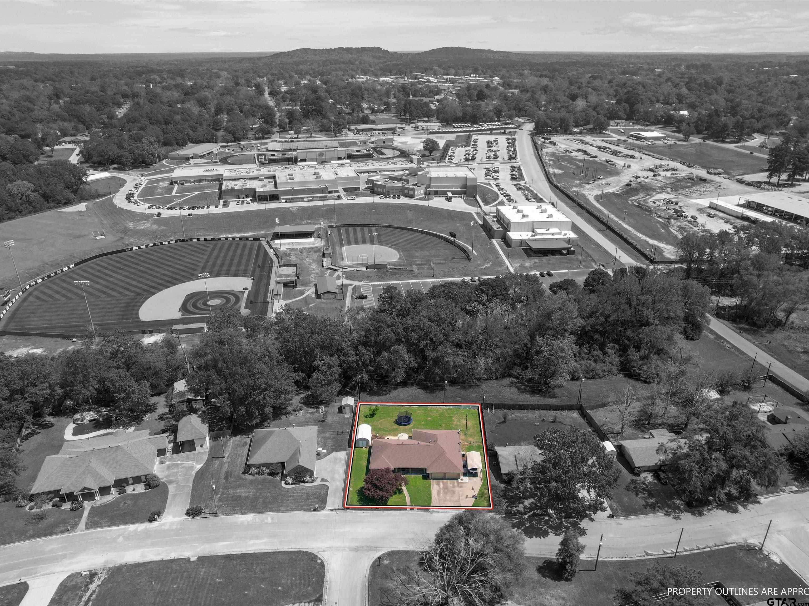 Gilmer, TX 75644,140 Hollybrook St