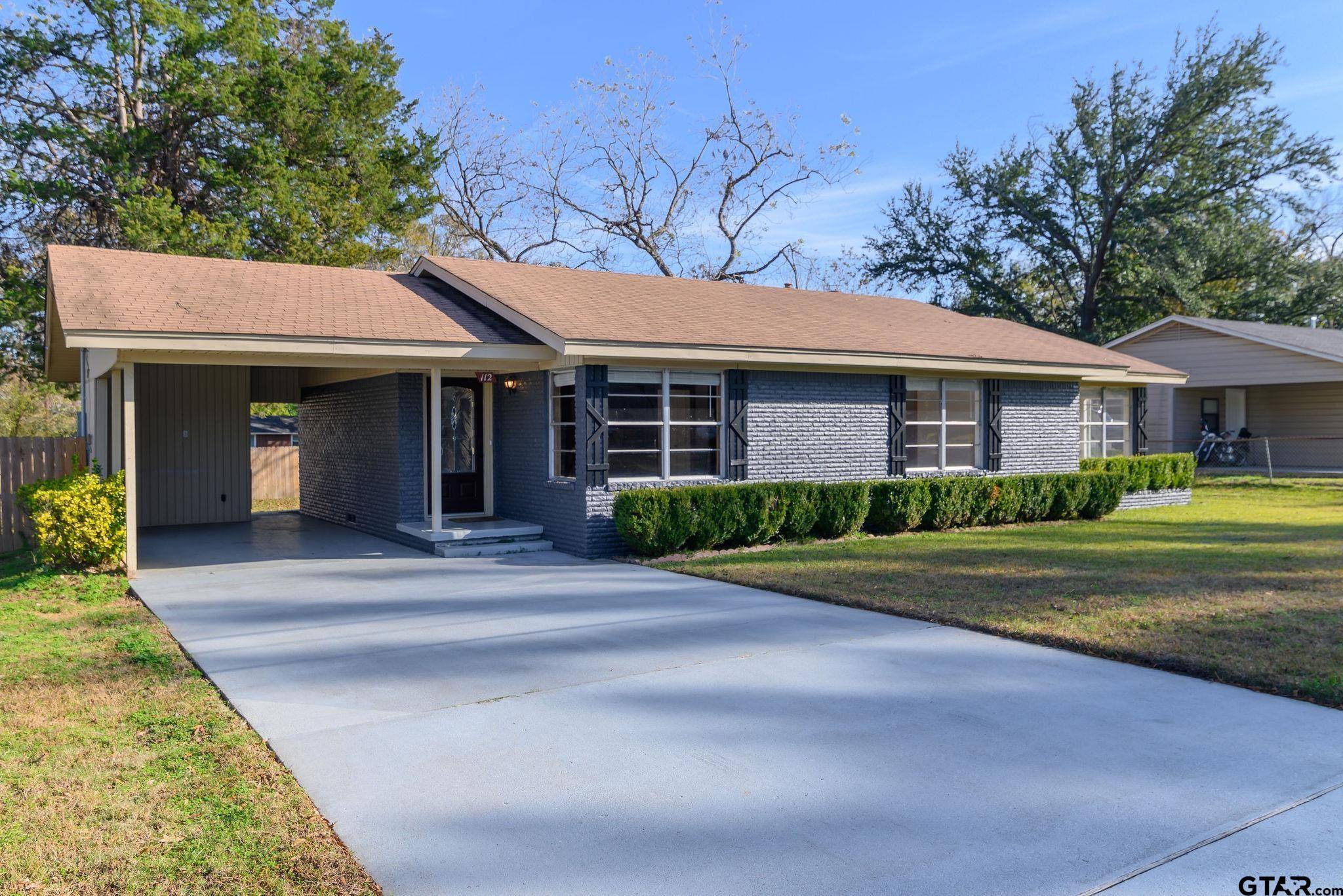 Whitehouse, TX 75791,112 Lakeview St.
