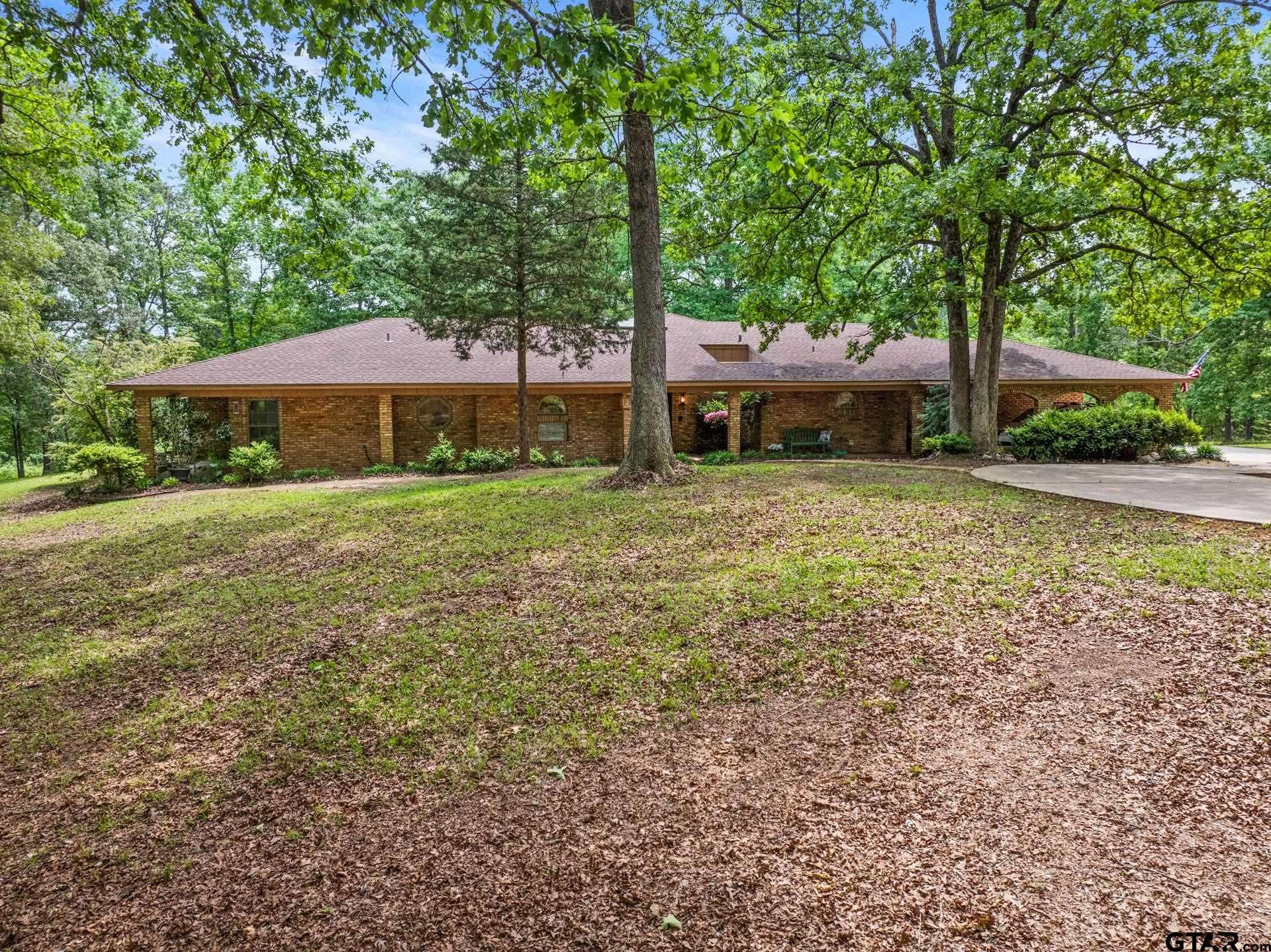Winnsboro, TX 75494,351 Private Road 8572