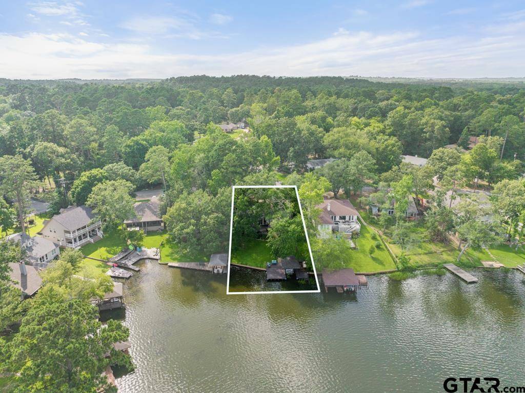 Hideaway, TX 75771,1605 Tanglewood Dr. E