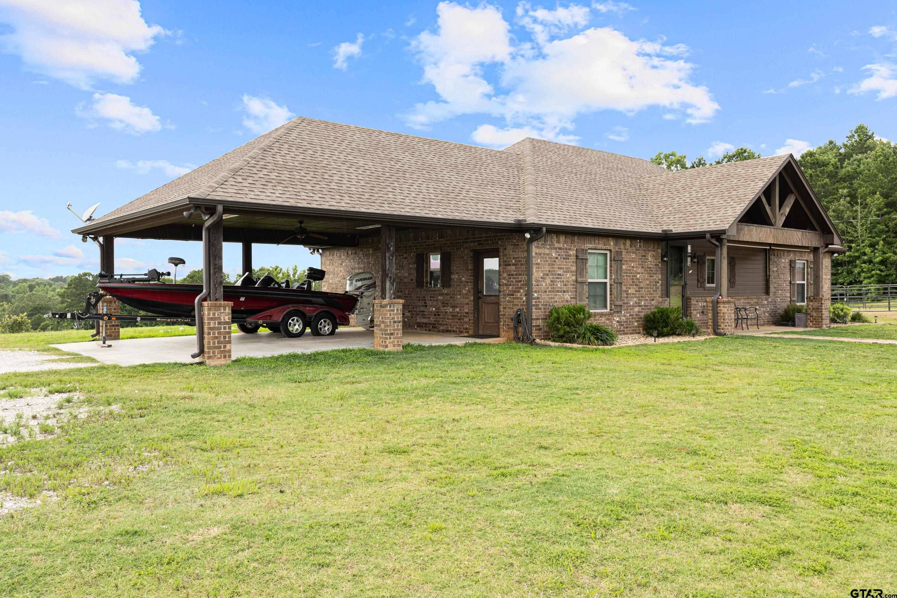 Diana, TX 75640,480 Clowers RD