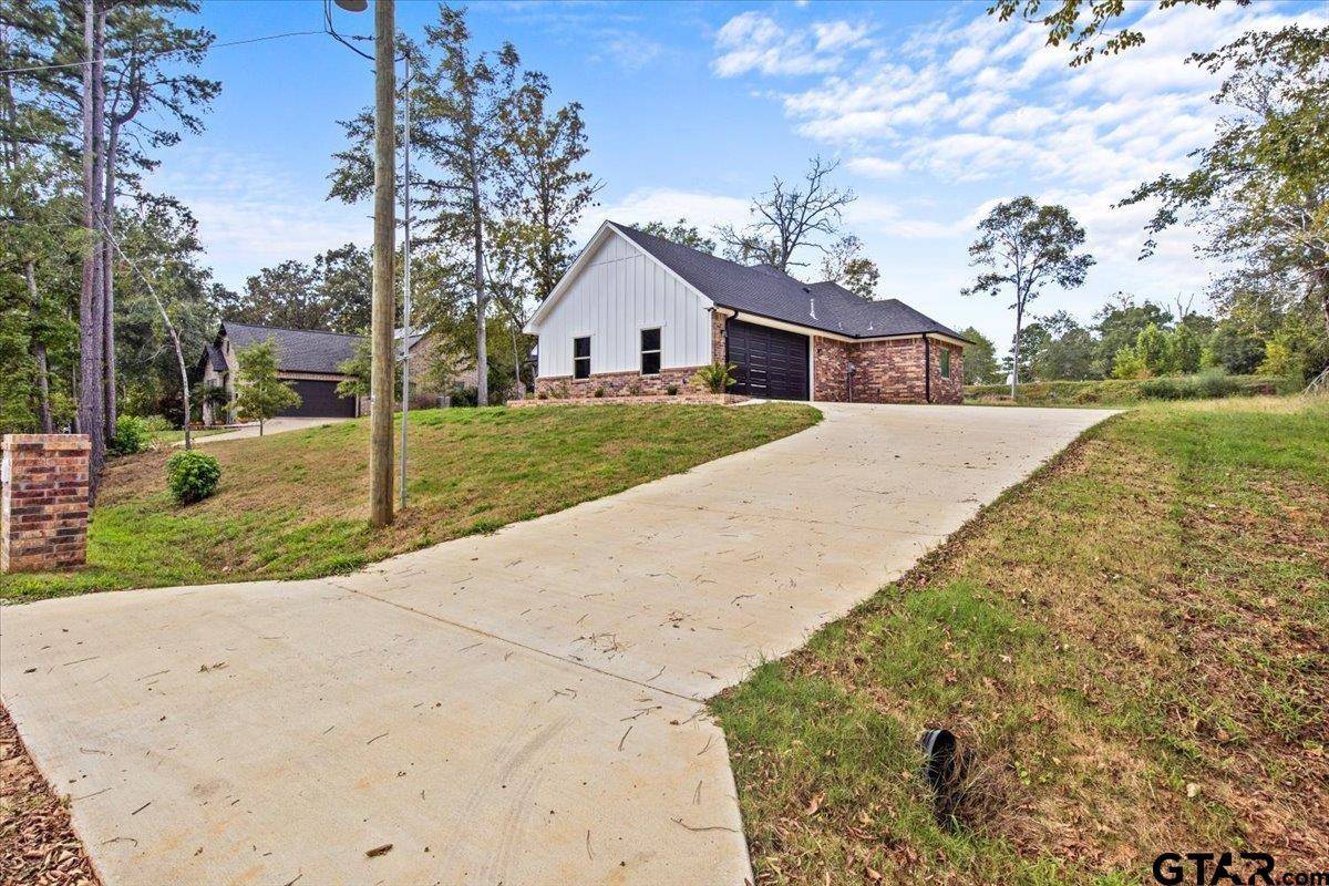 Troup, TX 75789,13375 Dustin Rd
