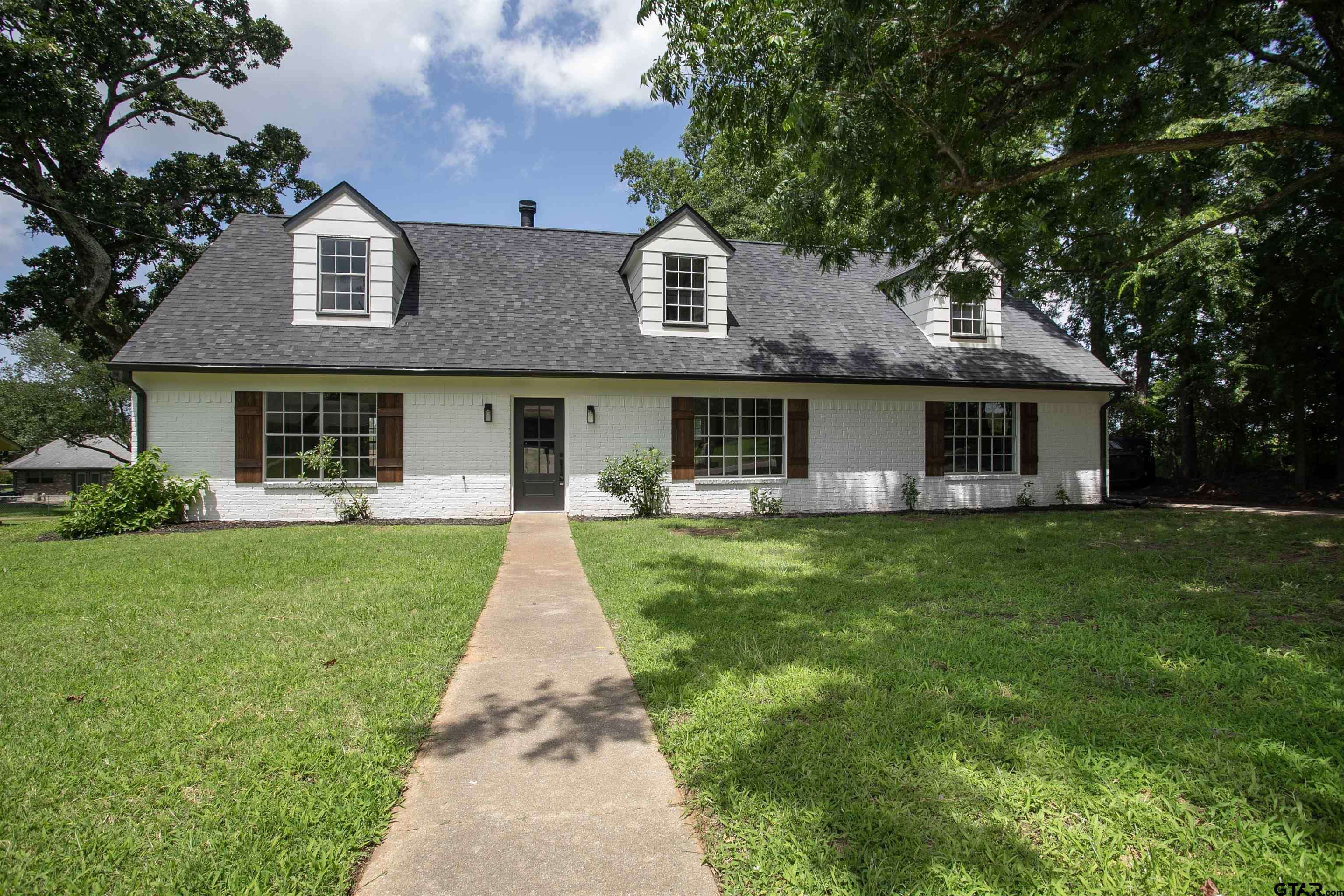 Longview, TX 75605,305 Joan Ln