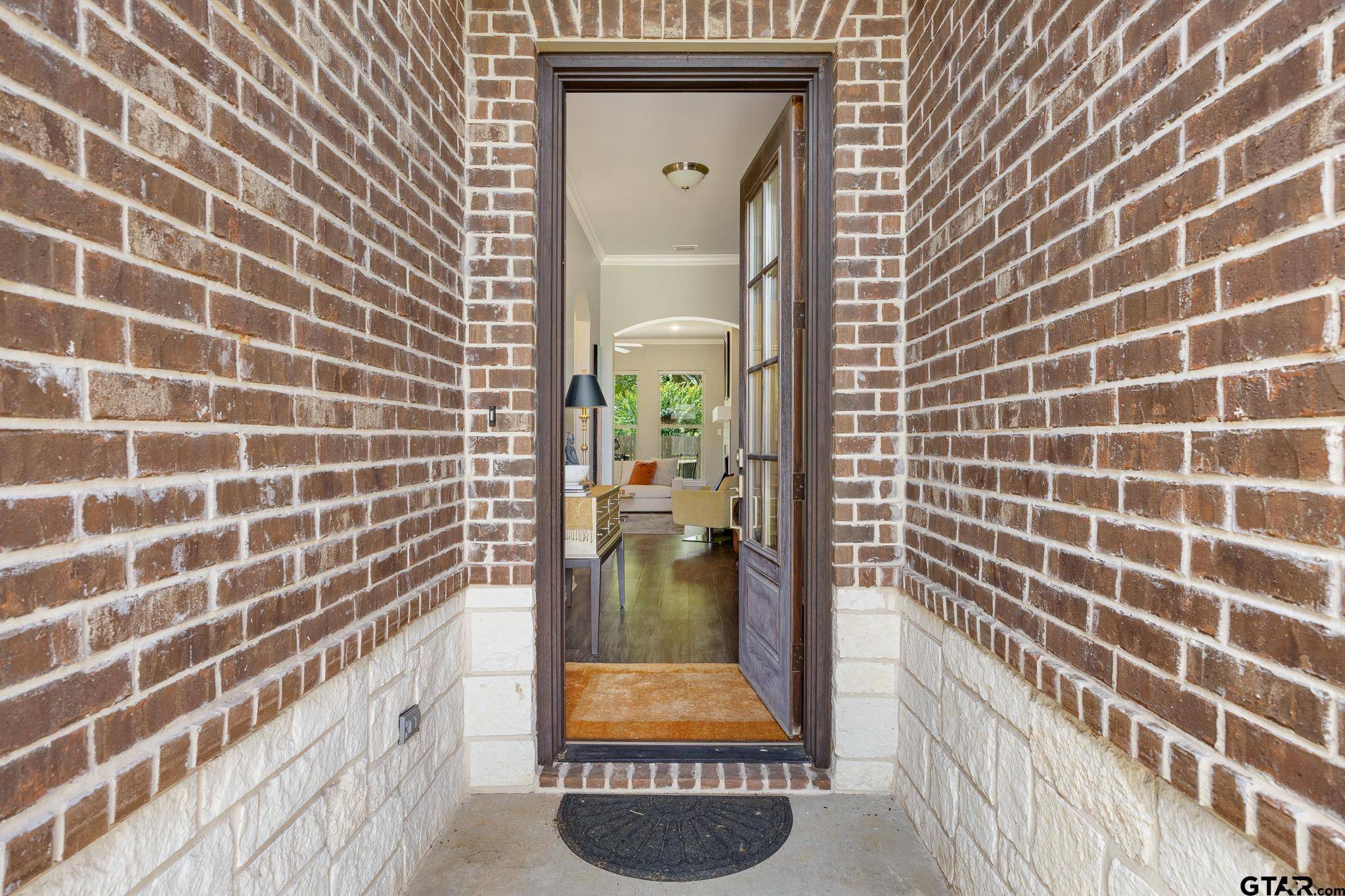 Tyler, TX 75703,617 Cambridge Bend Circle