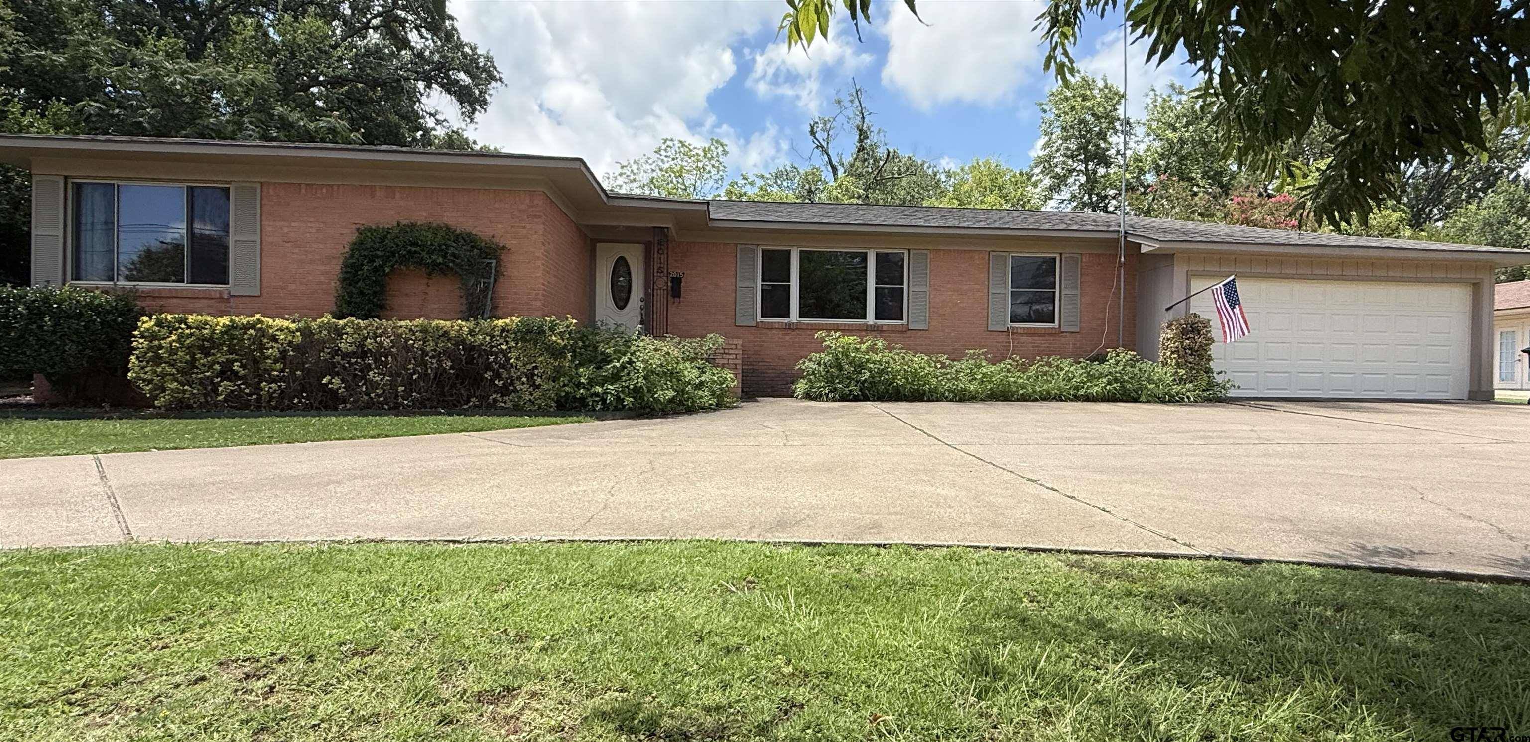 Tyler, TX 75701,2015 E Fifth St
