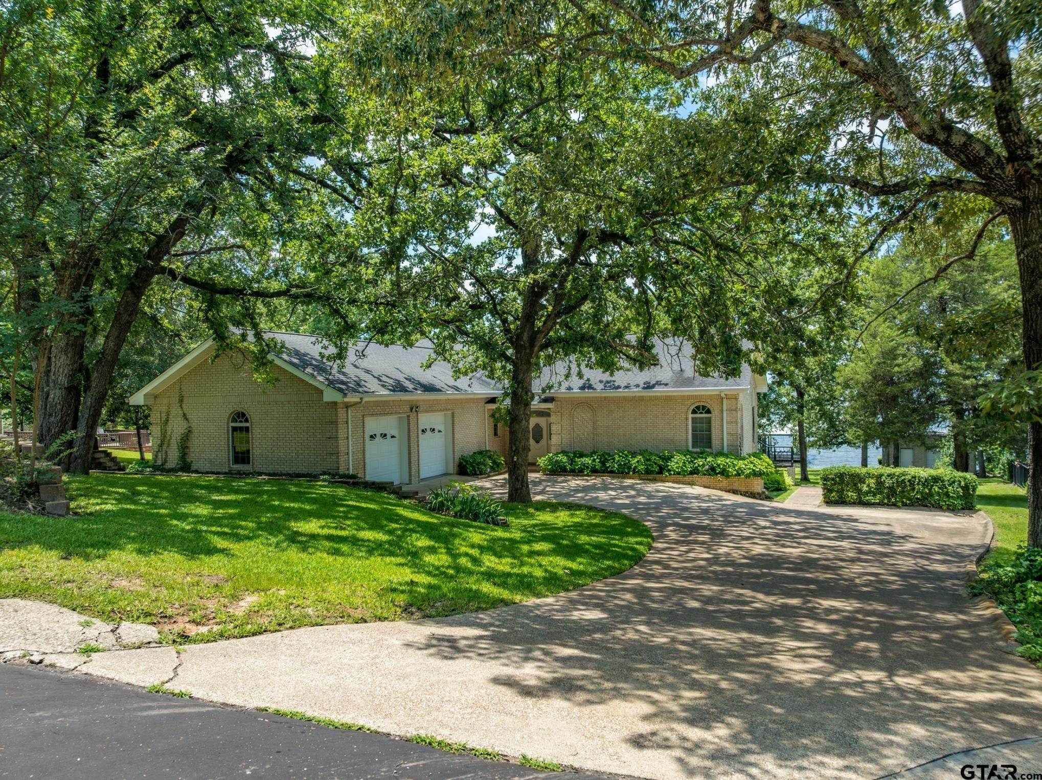 Flint, TX 75762,20520 Clear Water Cir