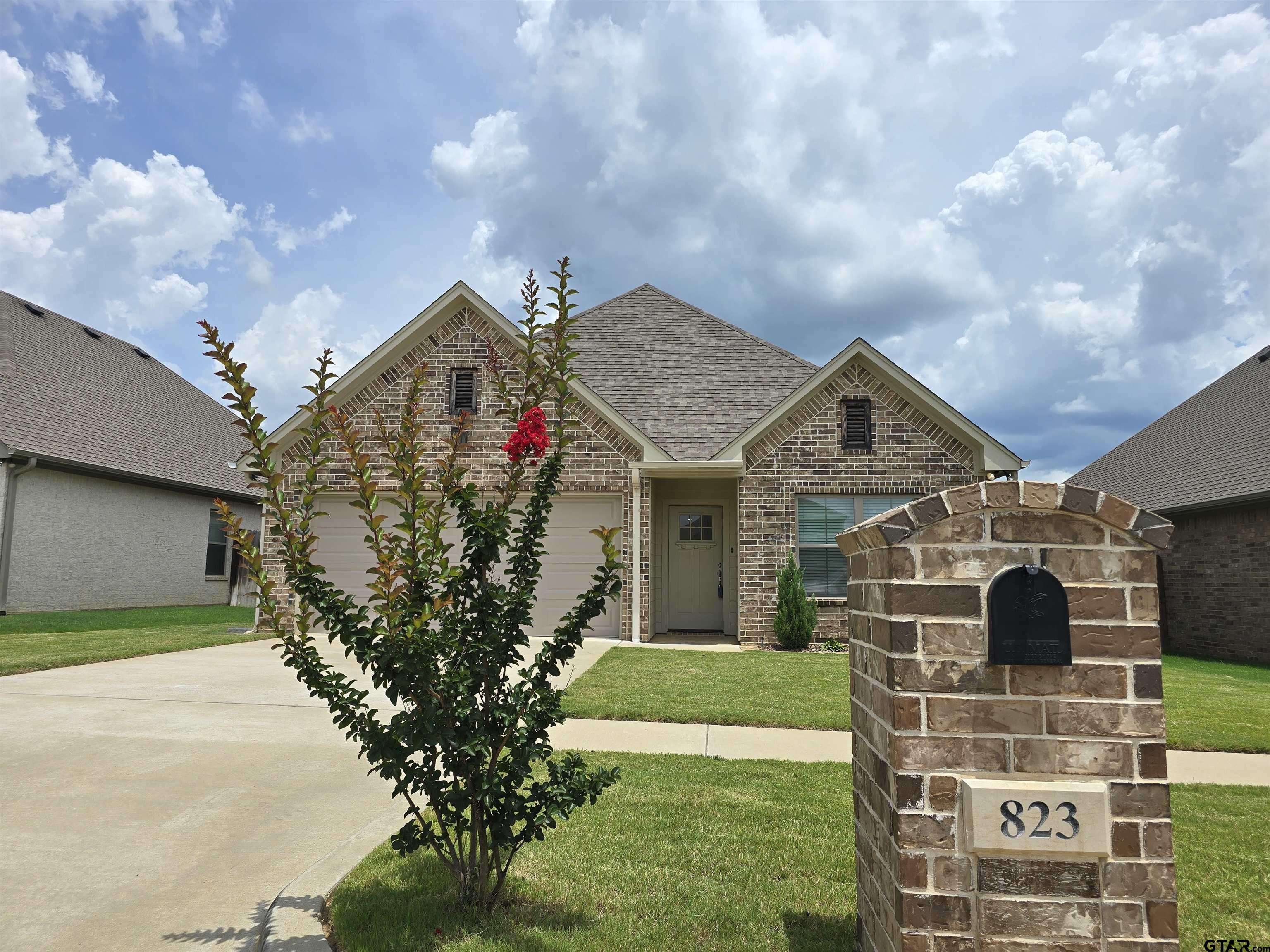 Whitehouse, TX 75791,823 Lindsey Ln
