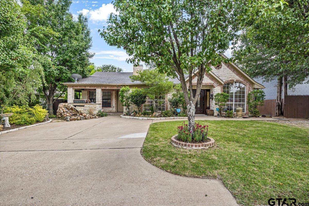 Tyler, TX 75702,1017 E Olive St.