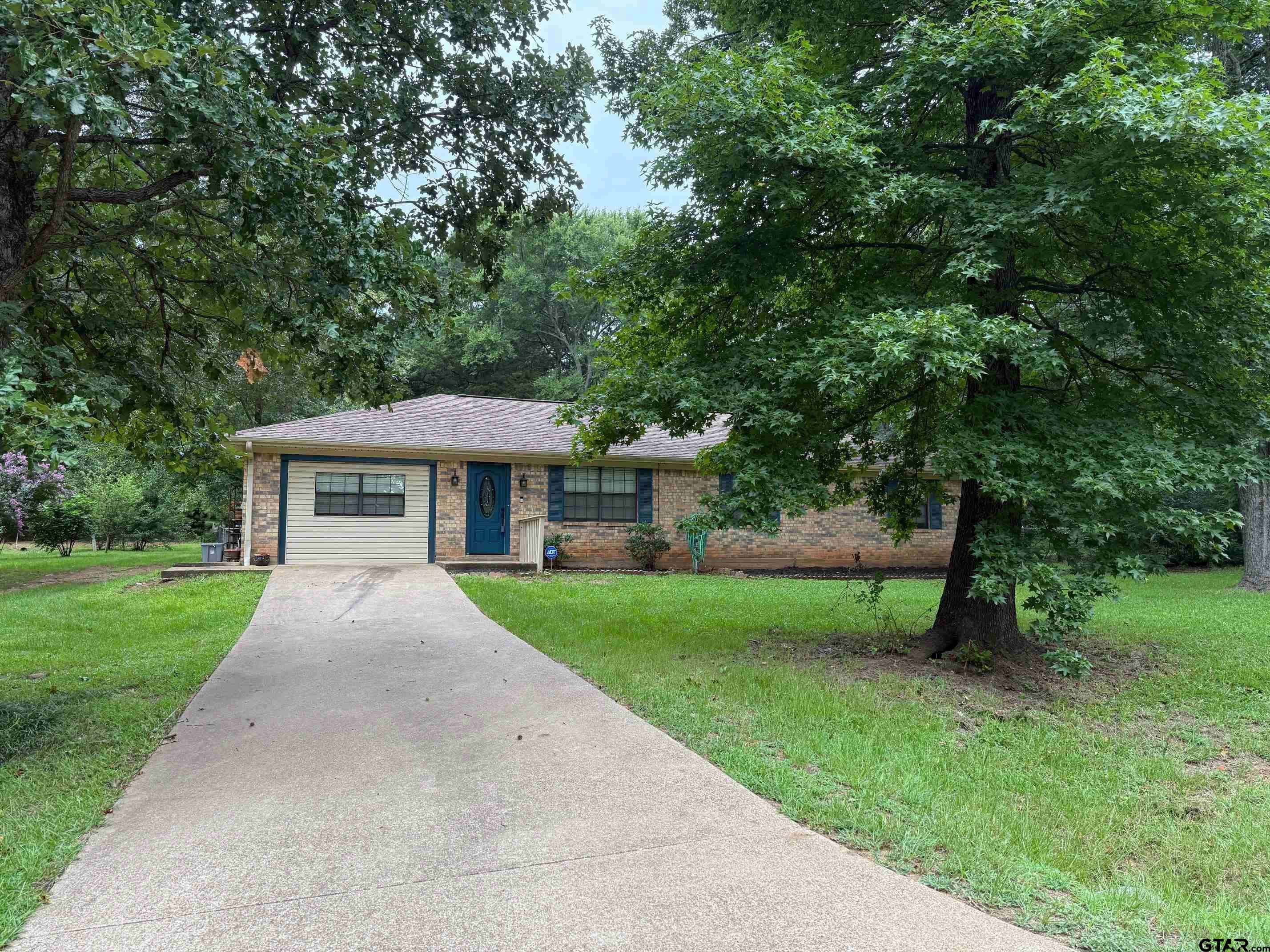 Jacksonville, TX 75766,409 County Road 4204