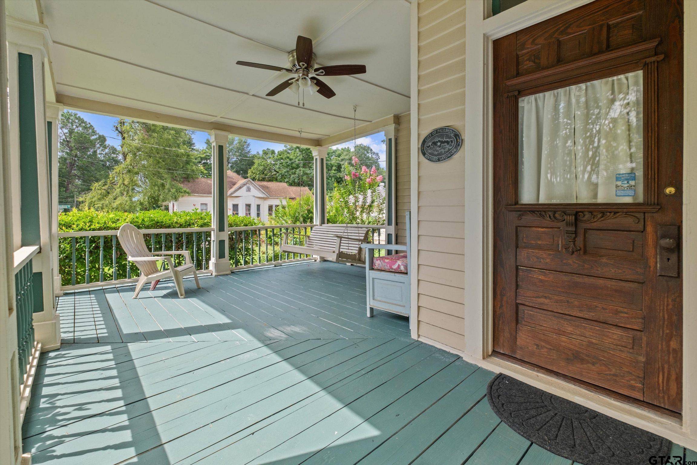 Palestine, TX 75801,1105 N Sycamore St