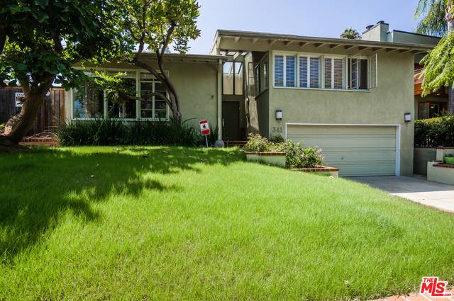 Pacific Palisades, CA 90272,341 N GRENOLA ST
