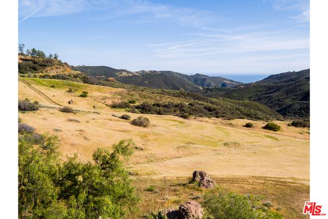 Malibu, CA 90265,12470 YERBA BUENA RD