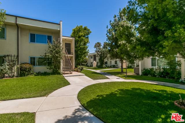 North Hollywood, CA 91605,11813 Runnymede ST #22