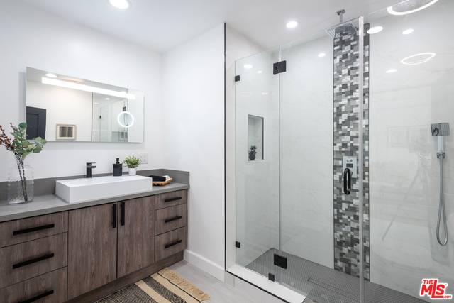 San Gabriel, CA 91775,1070 KENDALL DR