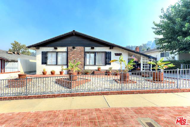 Woodland Hills, CA 91364,21607 MULHOLLAND DR