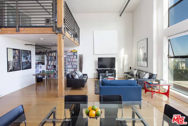 Marina Del Rey, CA 90292,4115 GLENCOE AVE #405