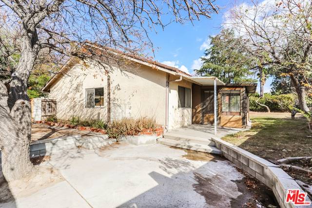 Canyon Country, CA 91387,17148 ANNE FREDA ST