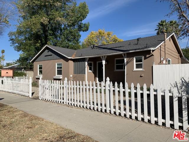 Woodland Hills, CA 91303,6420 RANDI AVE