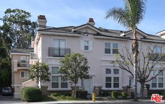 Fullerton, CA 92831,2179 ASSOCIATED RD