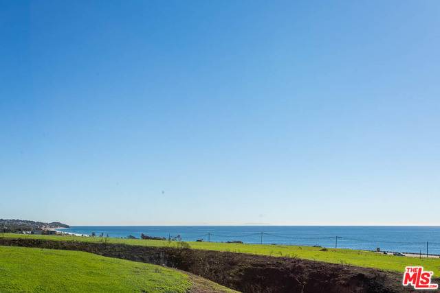 Malibu, CA 90265,6452 LUNITA RD #121