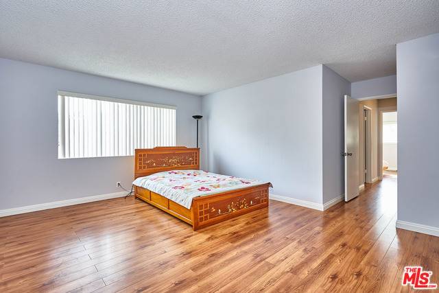 Winnetka, CA 91306,20200 INGOMAR ST