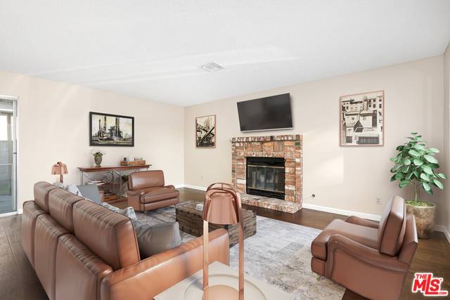 Downey, CA 90241,9031 MARGARET ST