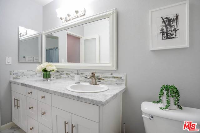 West Hollywood, CA 90069,1230 N SWEETZER AVE #314