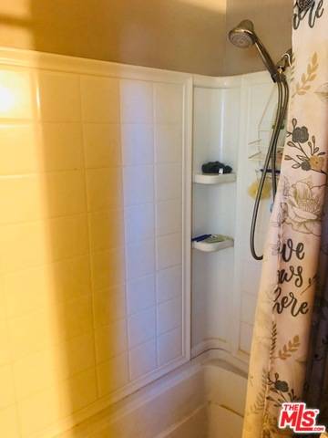 Crestline, CA 92325,807 AROSA DR