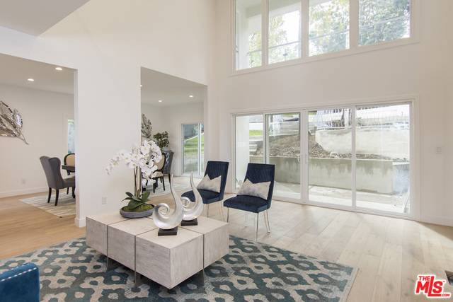 Studio City, CA 91604,11268 SUNSHINE TER