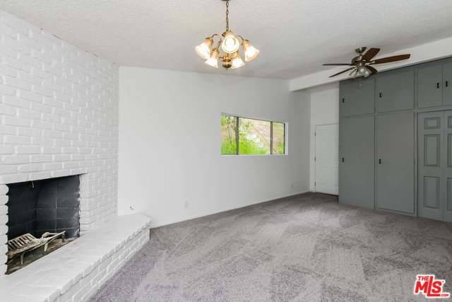 Canyon Country, CA 91351,27706 HAXTON DR