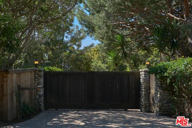 Malibu, CA 90265,30400 MORNING VIEW DR