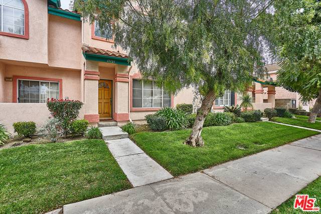 Norwalk, CA 90650,11121 BARNWALL ST