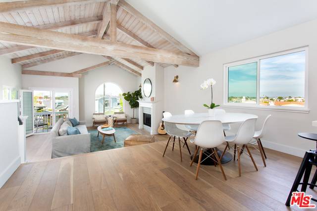 Hermosa Beach, CA 90254,1246 19TH ST