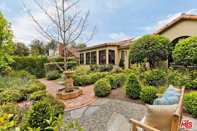 Santa Monica, CA 90403,944 23RD ST