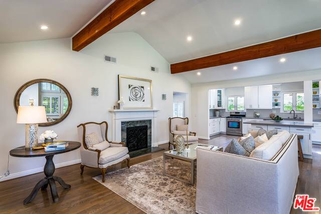 Encino, CA 91316,4838 ZELZAH AVE