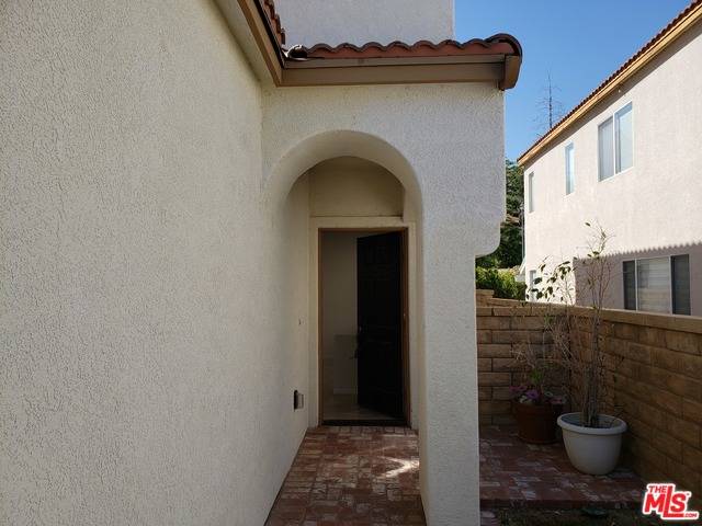 Castaic, CA 91384,27653 ELK RIDGE RD