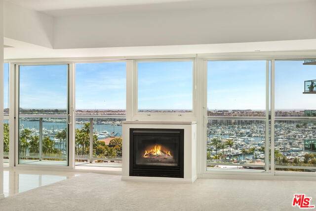 Marina Del Rey, CA 90292,13600 MARINA POINTE DR #901