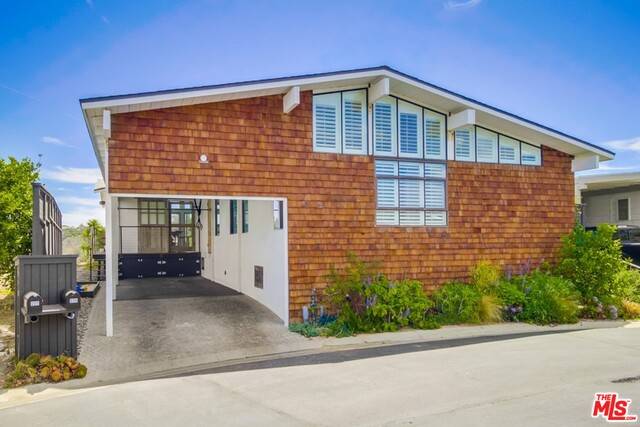 Malibu, CA 90265,29500 Heathercliff #118