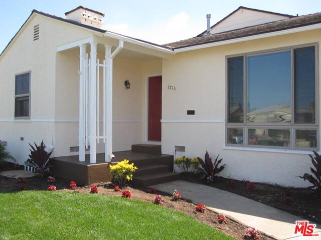 Inglewood, CA 90305,8716 S 7TH AVE