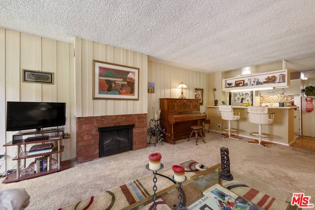 Culver City, CA 90230,6525 Green Valley Cir #210