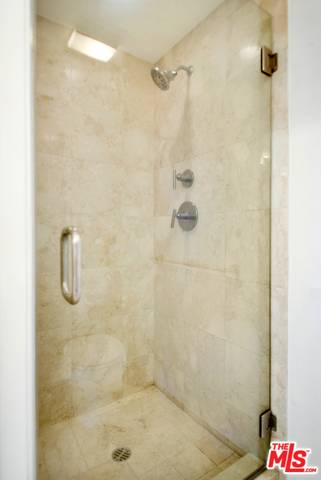 West Hollywood, CA 90069,950 N Kings Rd #344