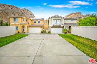Canyon Country, CA 91387,15541 Megan Dr