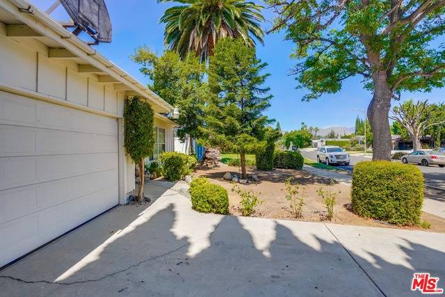 Granada Hills, CA 91344,10547 Collett Ave