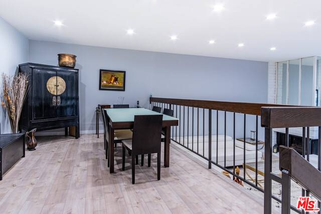 Encino, CA 91316,5533 Edward E Horton Ln #6