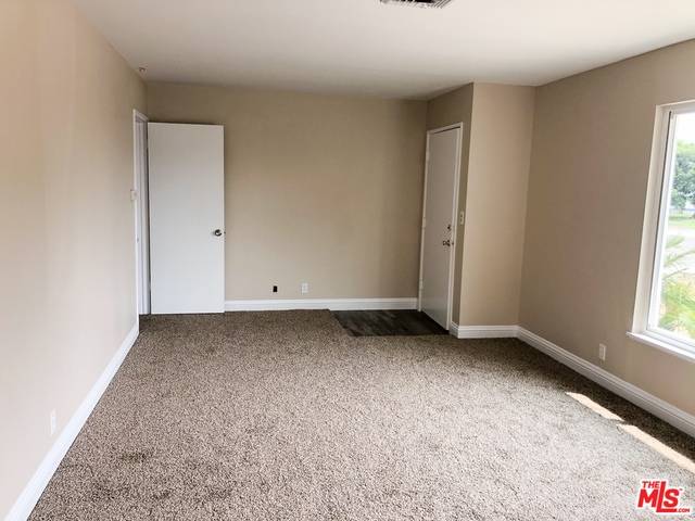 Oxnard, CA 93036,335 Vanderbilt Dr